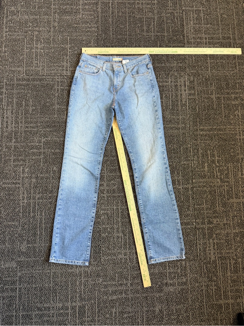Vintage Women's Levi's 505 Straight Leg Jeans Size 8 Long